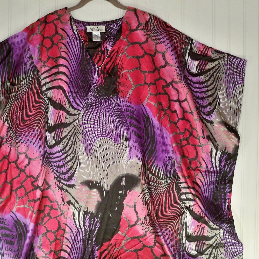 Winlar, House Poncho Dress